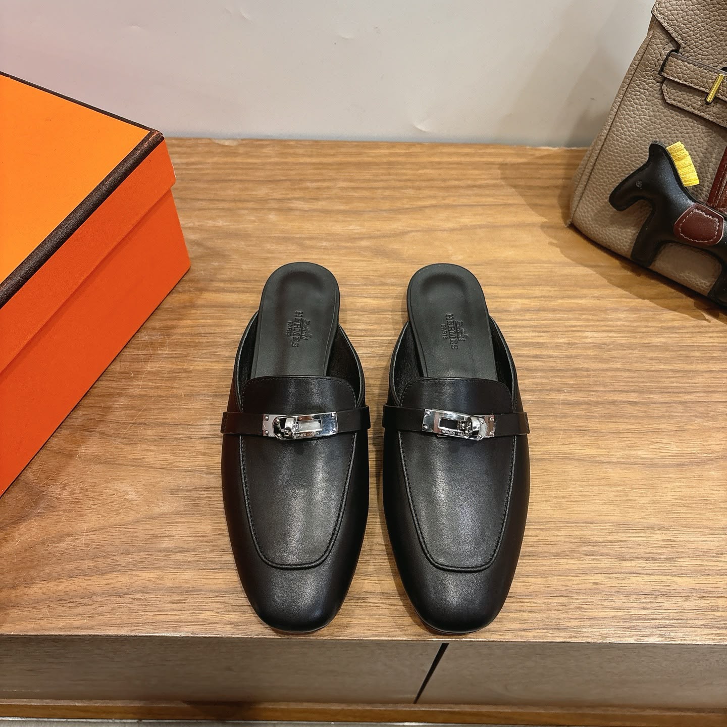 Hermès Oz Mule طقم متناسق